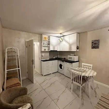 Ritaapartment Апартамент Крайова